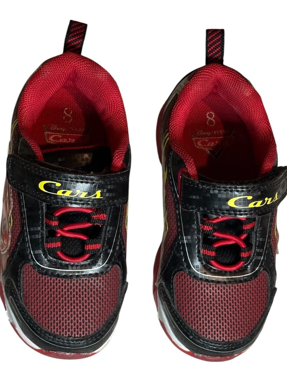 Disneys 'Cars' toddlers Light-Up Sneakers in Red and Black.toddlers Size 8